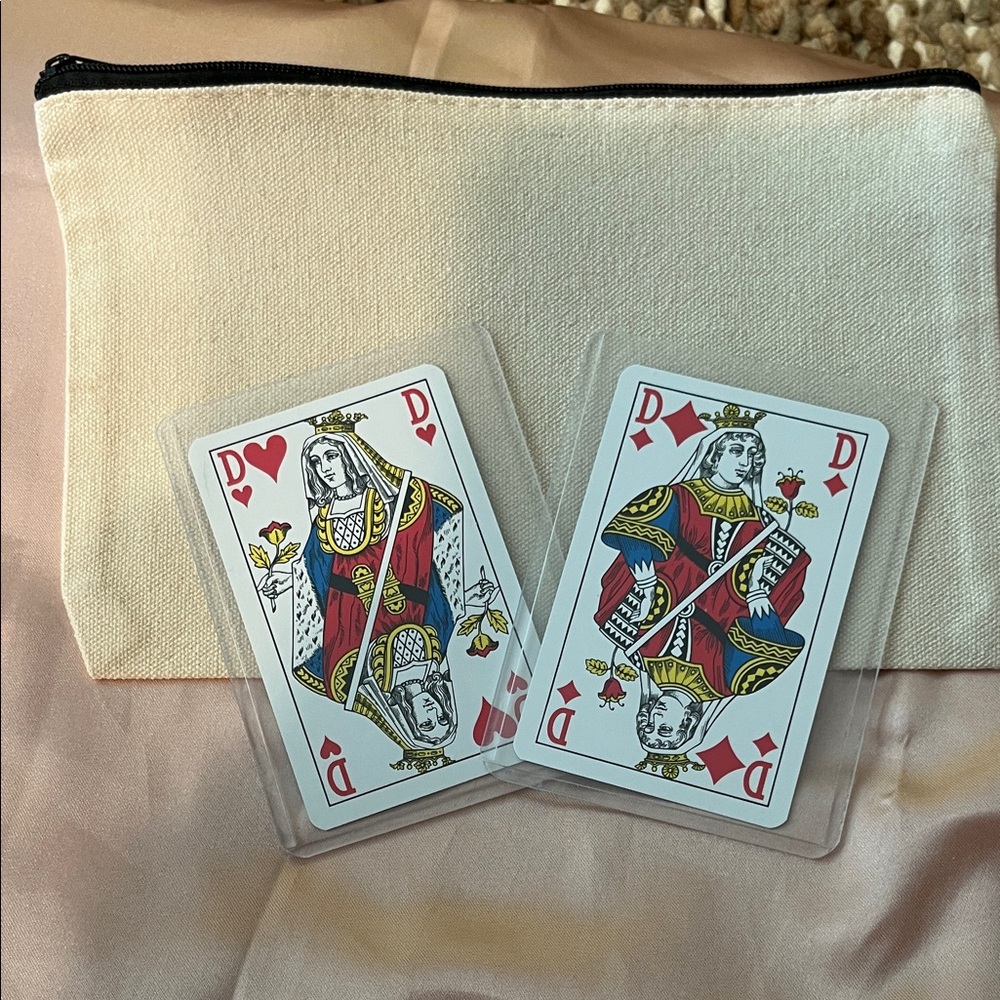 NIC Louis Vuitton Playing Cards Queen of Hearts ❤️and Queen of Diamonds 💎 - Picture 6 of 6